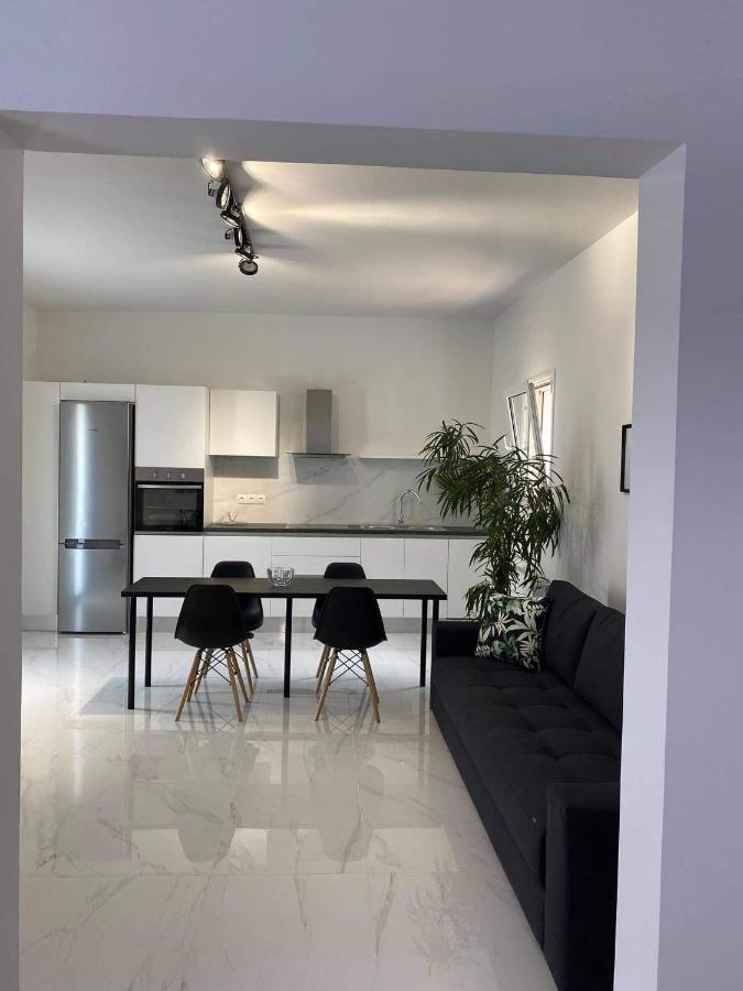 Oikoi II Appartement Koropíon Buitenkant foto